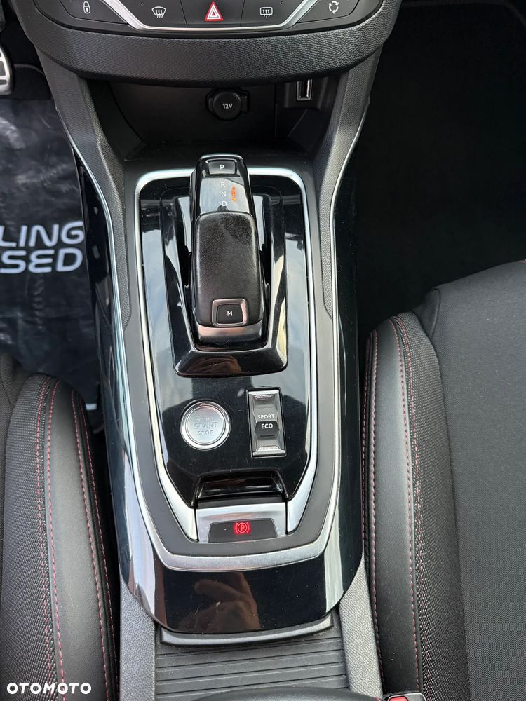 Peugeot 308 SW 1.5 BlueHDi GT Pack S&S EAT8 - 26