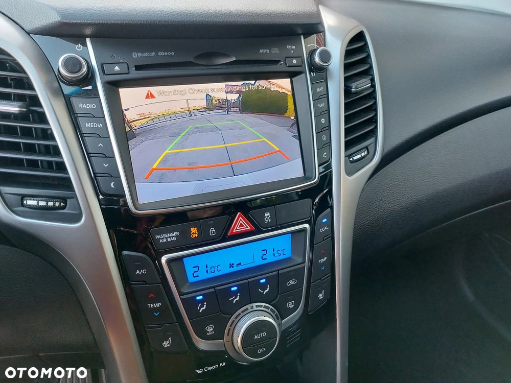 Hyundai i30 1.4 Fifa World Cup Edition - 12