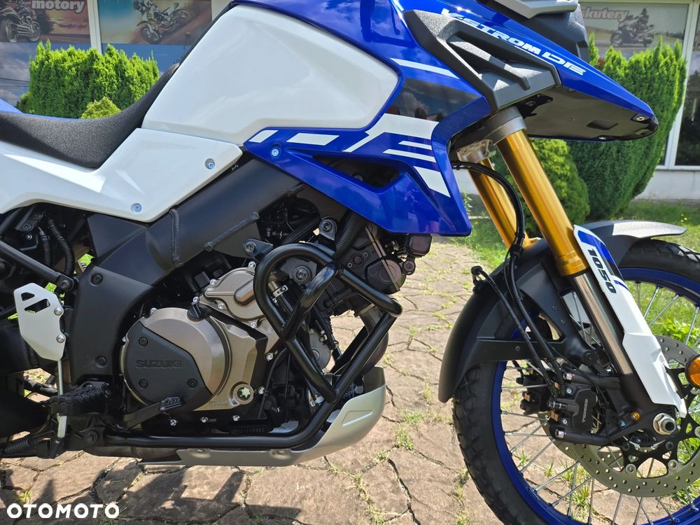 Suzuki V-STROM - 22