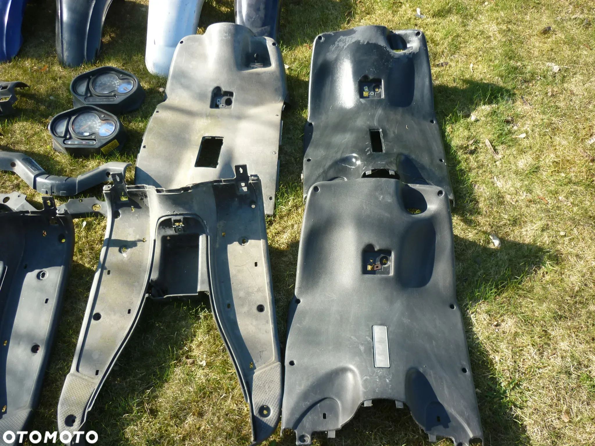 Błotnik lampa owiewka osłona licznik Aprilia SR 50, Rally - 11