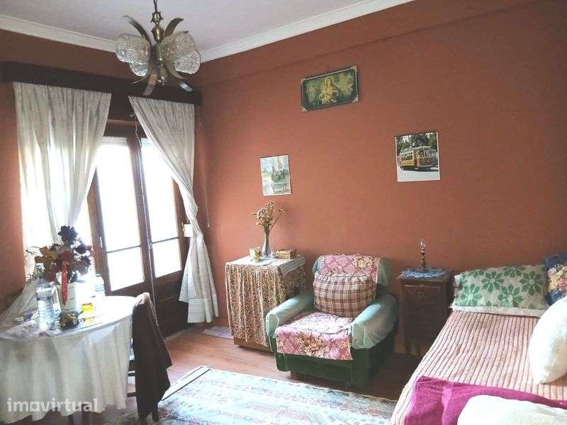 Apartamento T2 no centro de Alverca - Grande imagem: 5/12