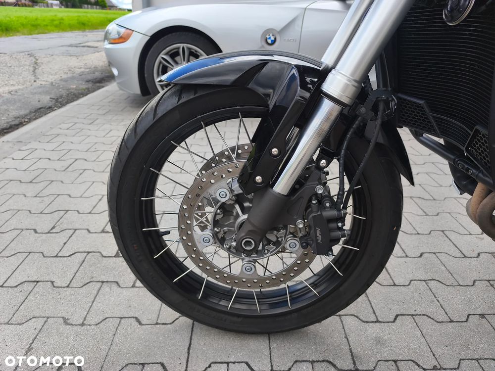 Honda VFR - 8