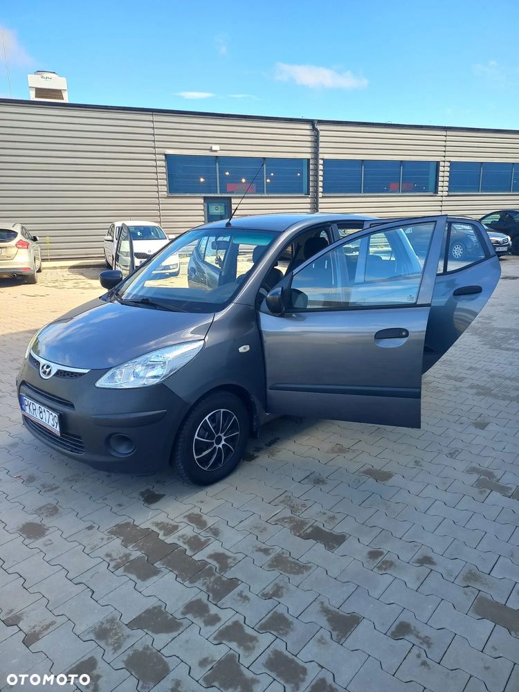 Hyundai i10 - 11