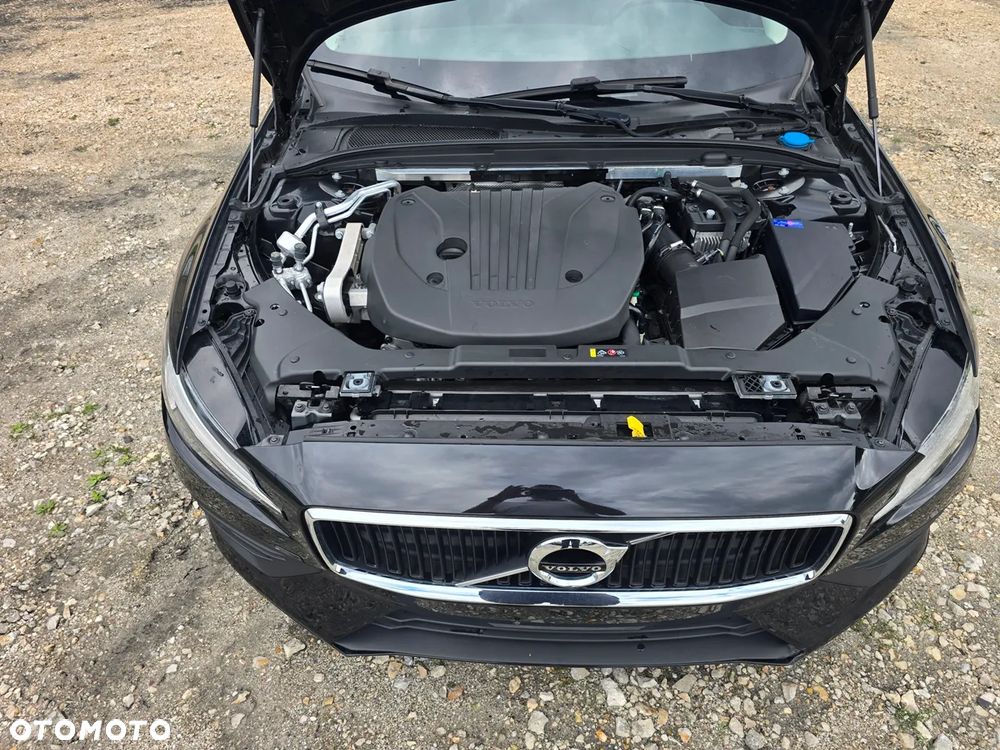 Volvo V60 B3 B DKG Momentum - 20