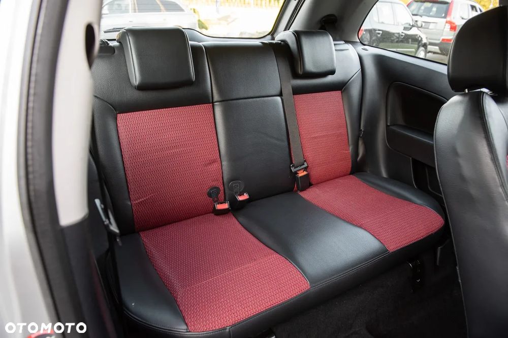 Ford Fiesta - 18