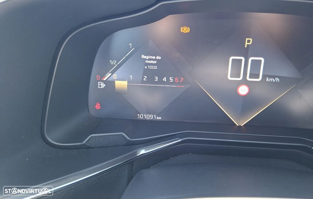 DS DS7 Crossback 1.6 THP Performance Line EAT8 - 12
