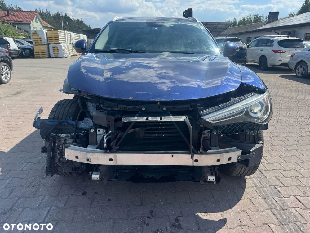 Alfa Romeo Stelvio - 4