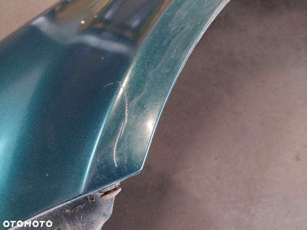 BŁOTNIK LEWY PRZÓD VOLKSWAGEN PASSAT B5 FL LIFT LB6W - 4