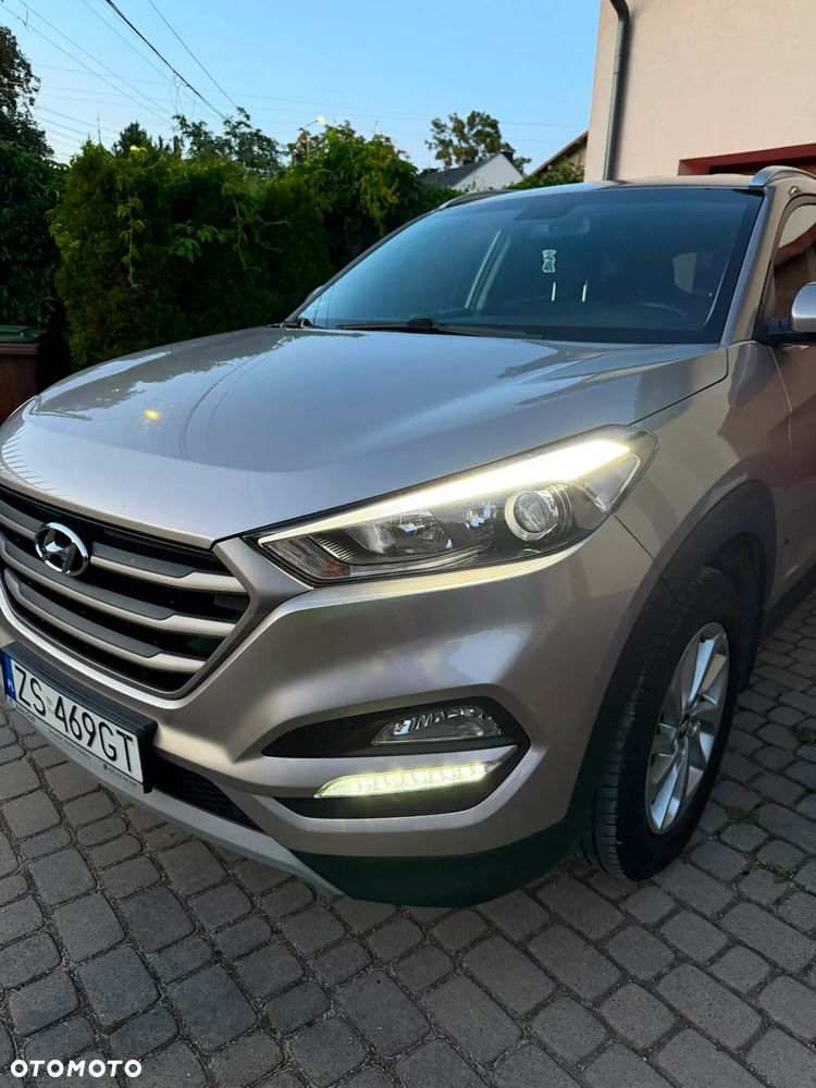 Hyundai Tucson 1.6 GDI BlueDrive Style 2WD - 20