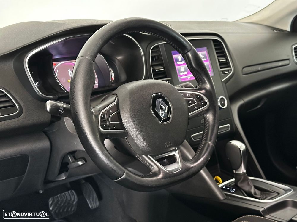 Renault Mégane Sport Tourer - 13