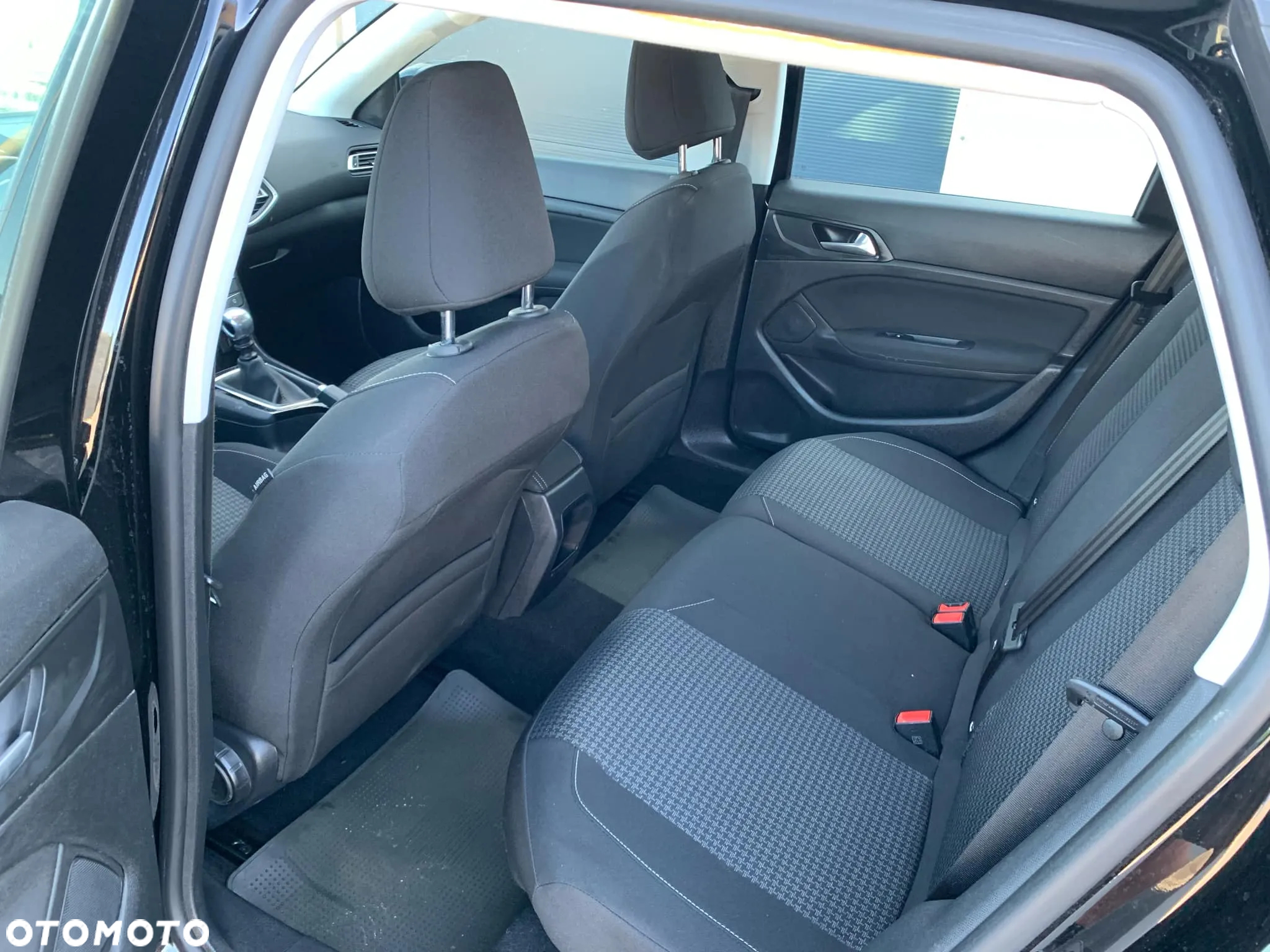 Peugeot 308 1.2 PureTech Active S&S - 13