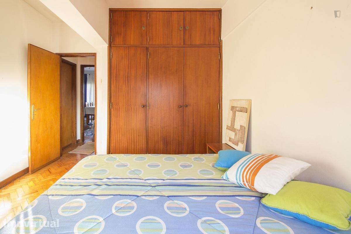 Quarto - localizado em Norton de Matos Coimbra - Grande imagem: 3/22