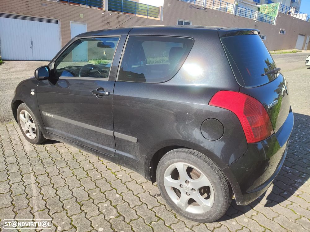Suzuki Swift 1.3 DDiS GL - 2
