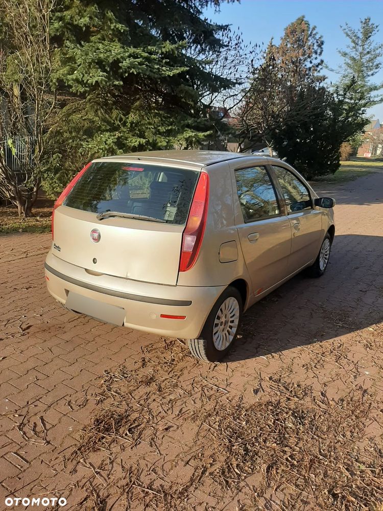 Fiat Punto 1.2 8V - 7