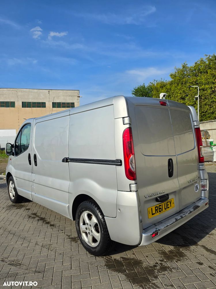 Opel Vivaro - 5