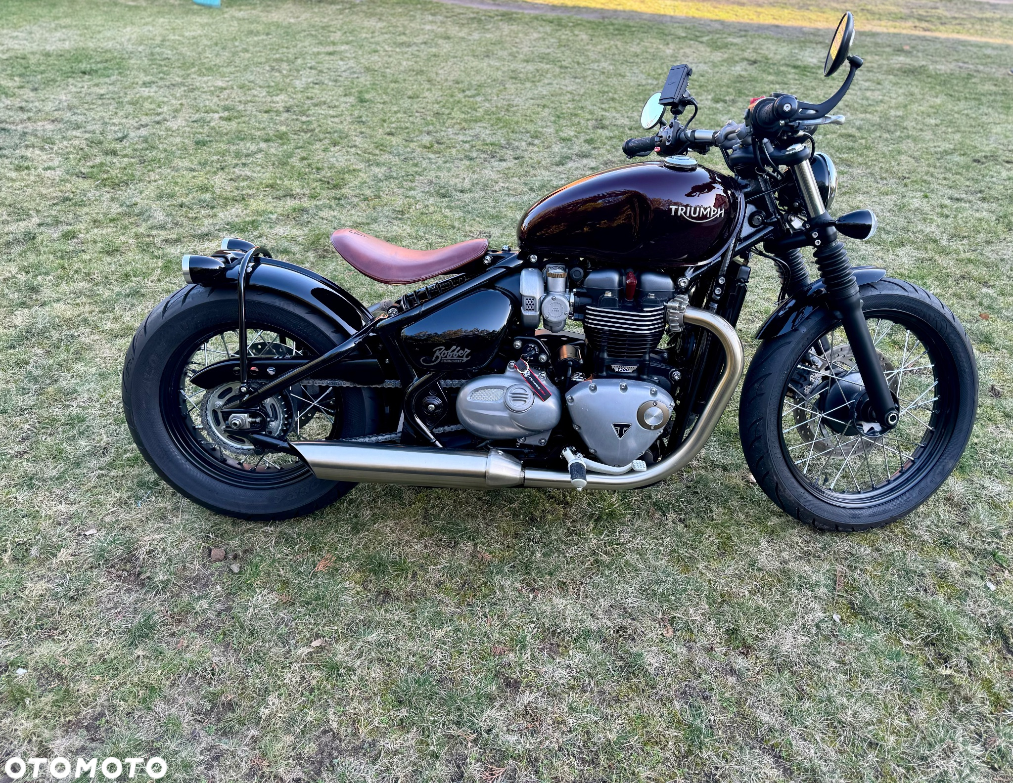 Triumph Bonneville Bobber - 5