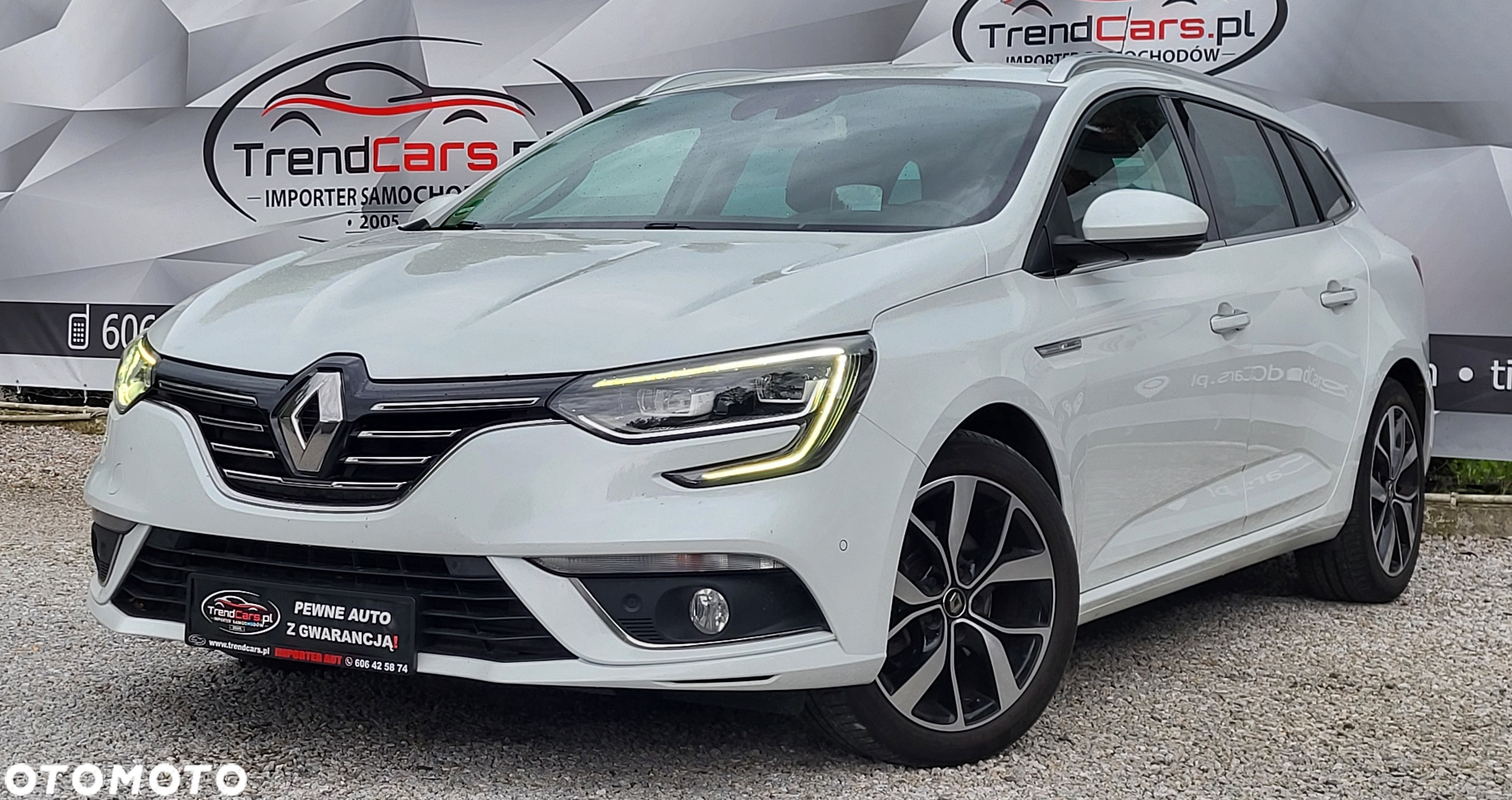 Renault Megane Grandtour BLUE dCi 150 EDC BOSE EDITION - 10