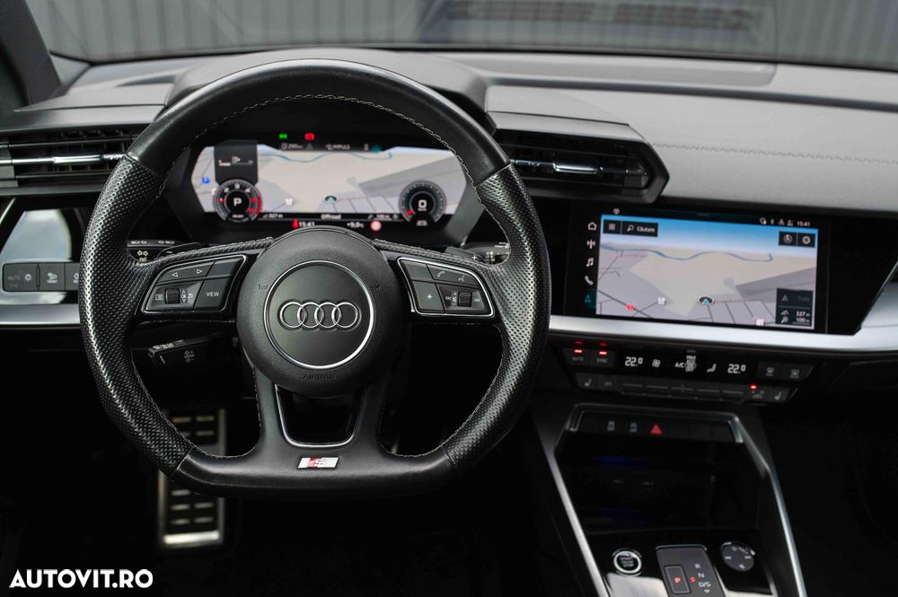 Audi A3 Sportback 2.0 TDI S tronic - 32