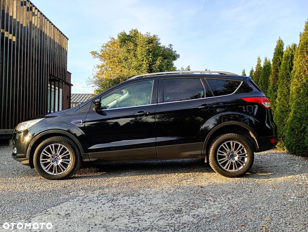 Ford Kuga 2.0 TDCi 2x4 Titanium - 5