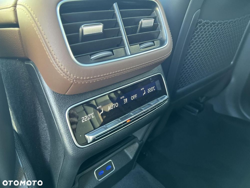 Mercedes-Benz GLE - 19