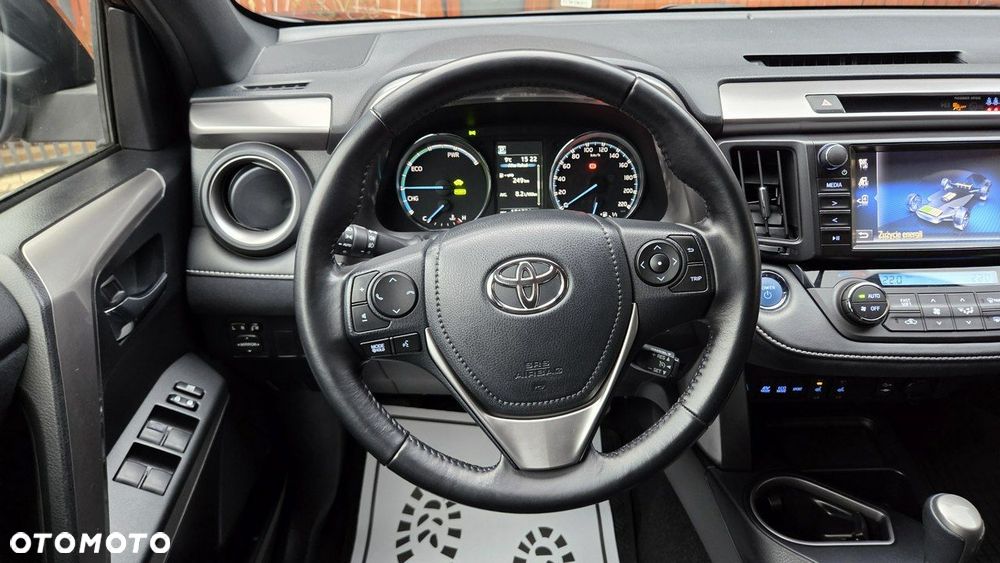 Toyota RAV4 Hybrid Style 4x2 - 32