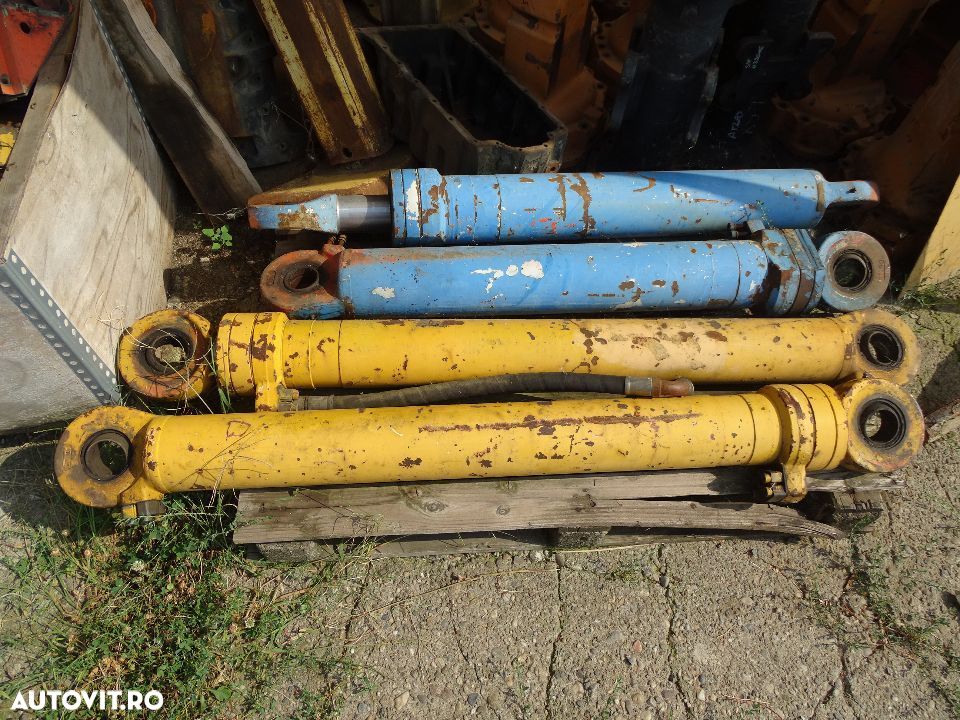 Cilindri excavator Atlas 1304 - 1