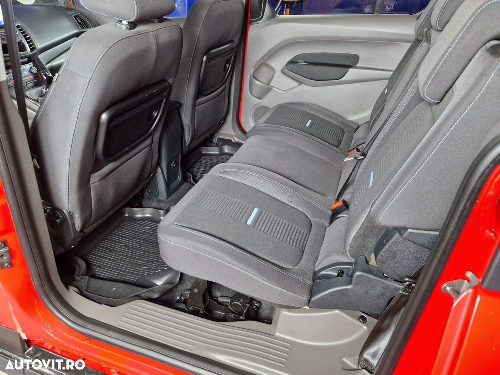 Ford Tourneo Connect - 28