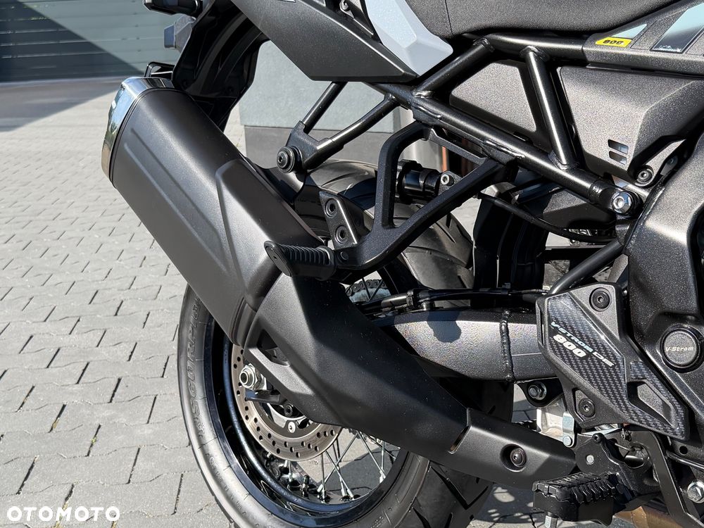Suzuki V-STROM - 17