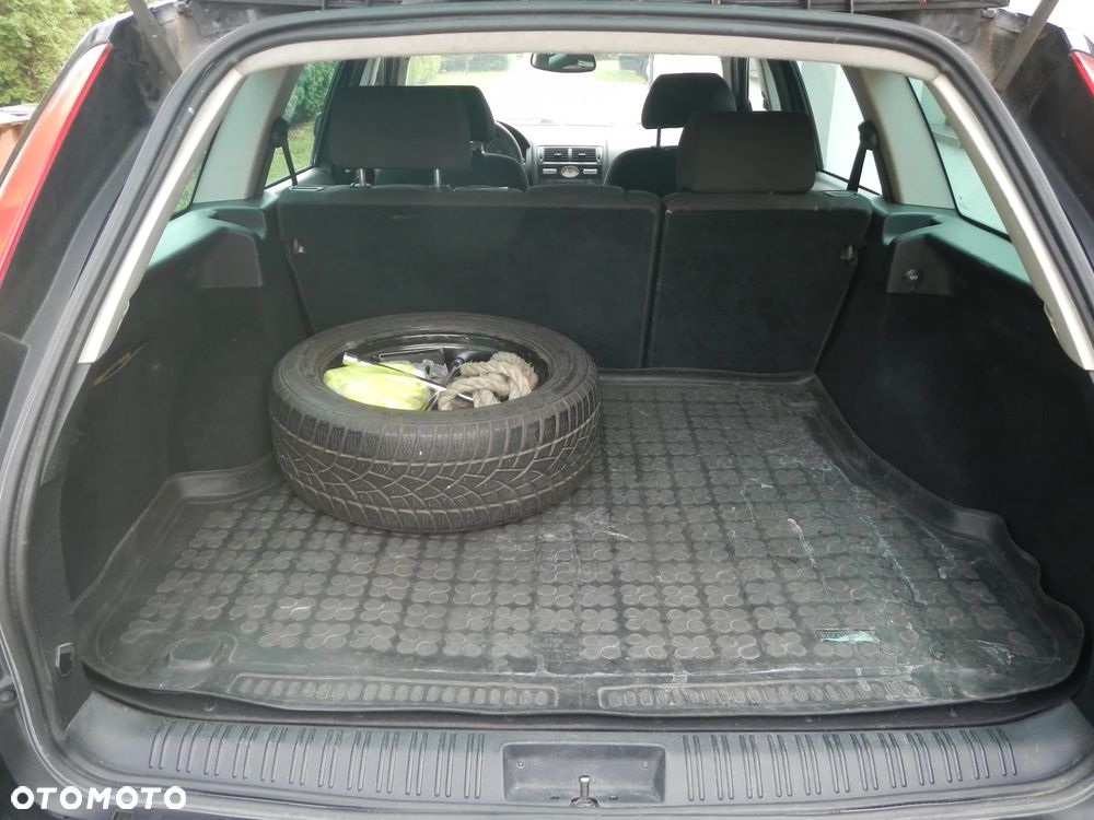 Ford Mondeo 2.0 Ghia - 16