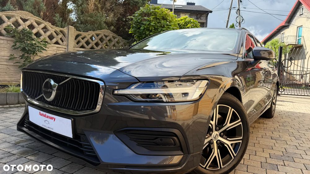 Volvo V60 B3 B DKG Core - 4