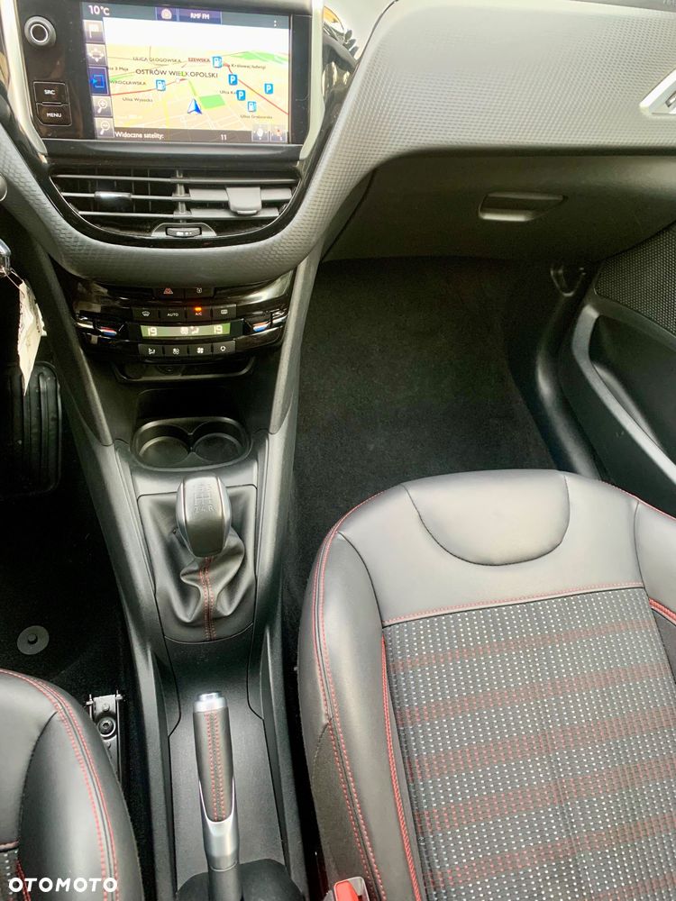 Peugeot 208 PureTech 110 Stop & Start Allure - 8