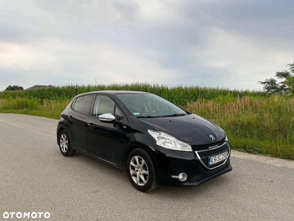 Peugeot 208 1.2 PureTech Style - 2