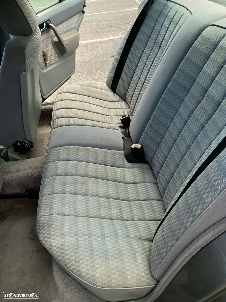 Mercedes-Benz A 190 - 8
