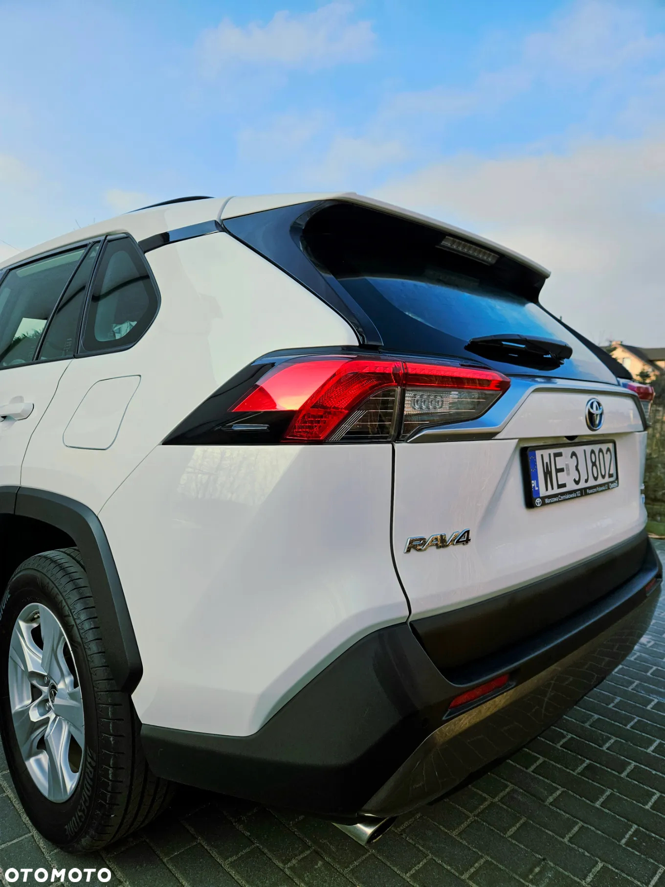 Toyota RAV4 - 9