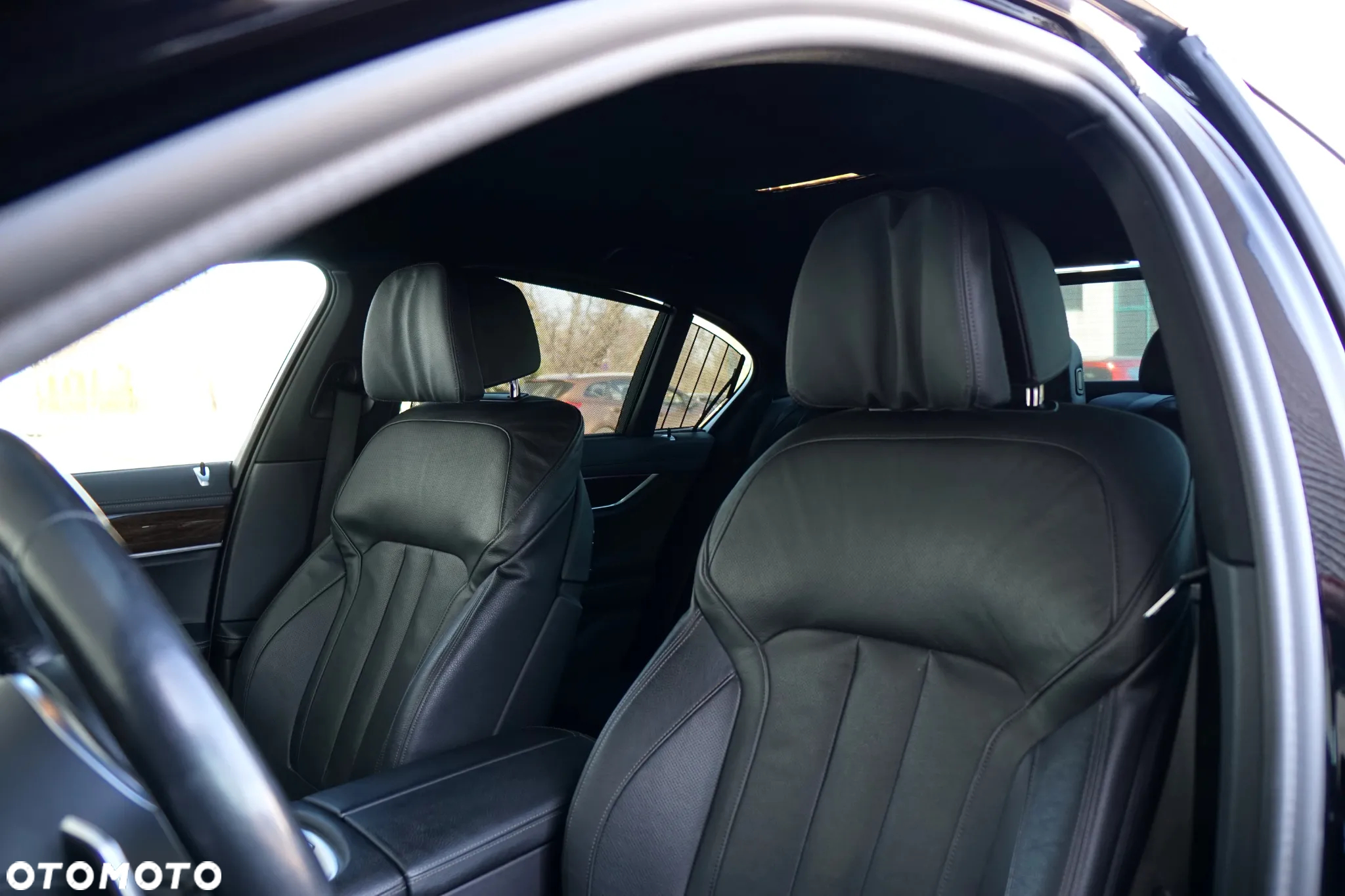 BMW Seria 7 - 13
