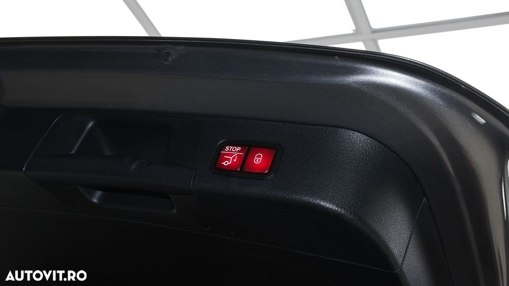 Mercedes-Benz GLB 200 d 4MATIC 8G-DCT AMG Line - 26