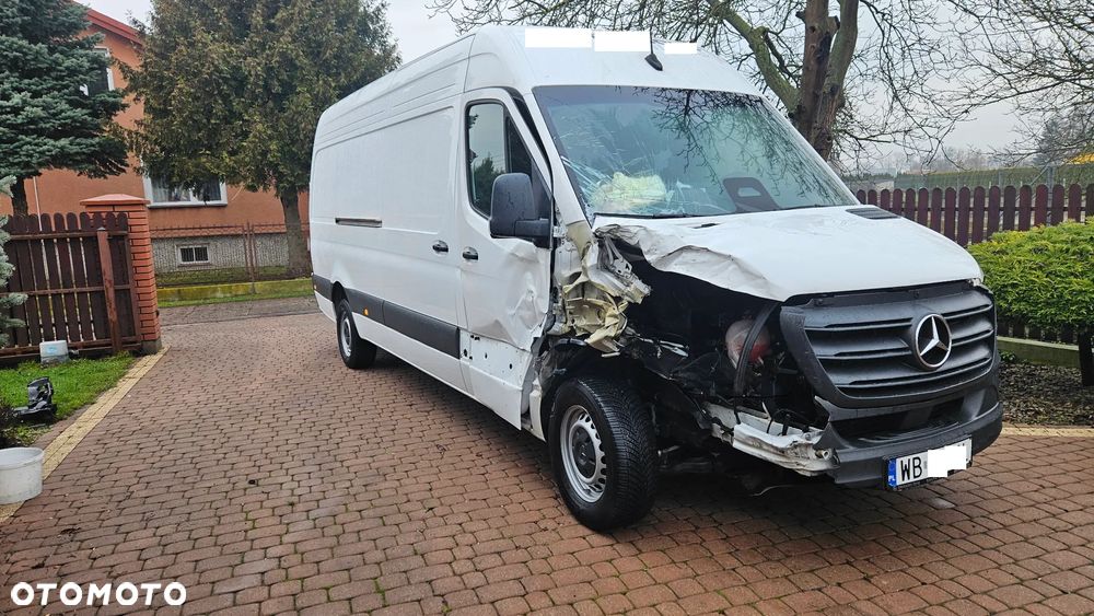 Mercedes-Benz sprinter - 2