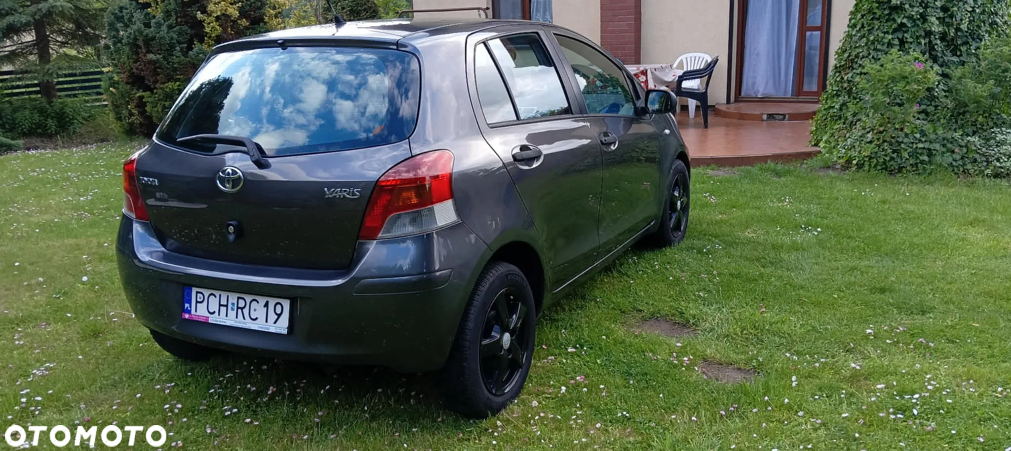 Toyota Yaris - 2