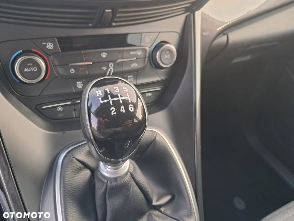 Ford C-MAX 1.5 TDCi Start-Stop-System Titanium - 30