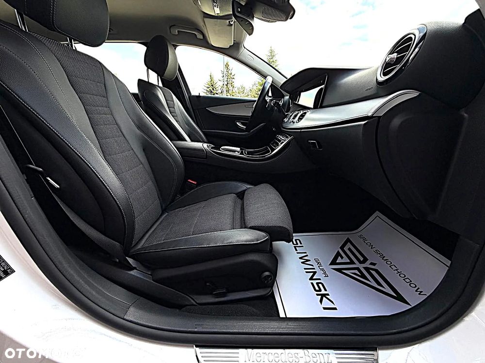 Mercedes-Benz Klasa E 300 de 4Matic 9G-TRONIC Avantgarde - 17