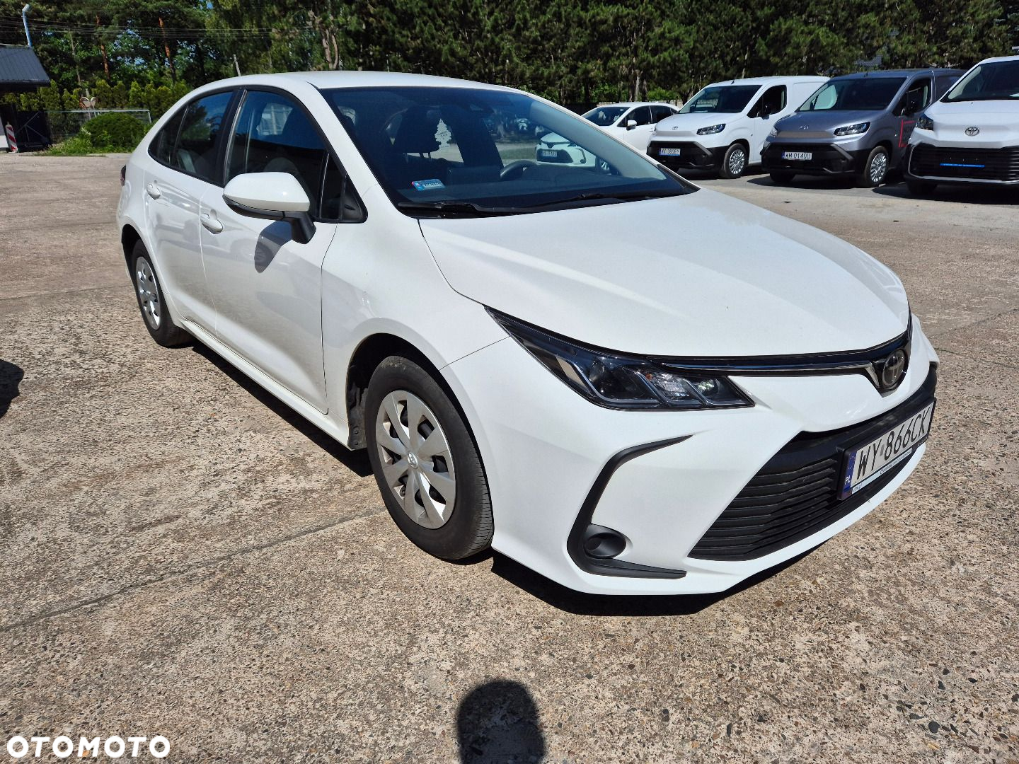 Toyota Corolla - 4