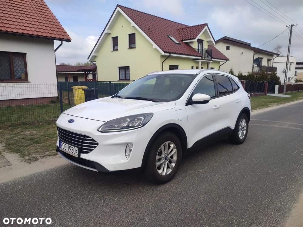 Ford Kuga - 2