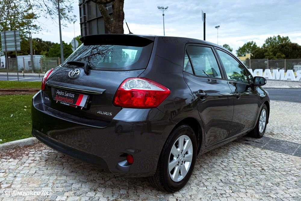 Toyota Auris 1.4 D-4D Sol - 3