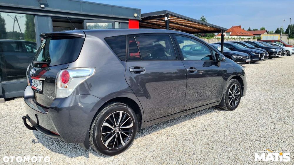Toyota Verso - 7