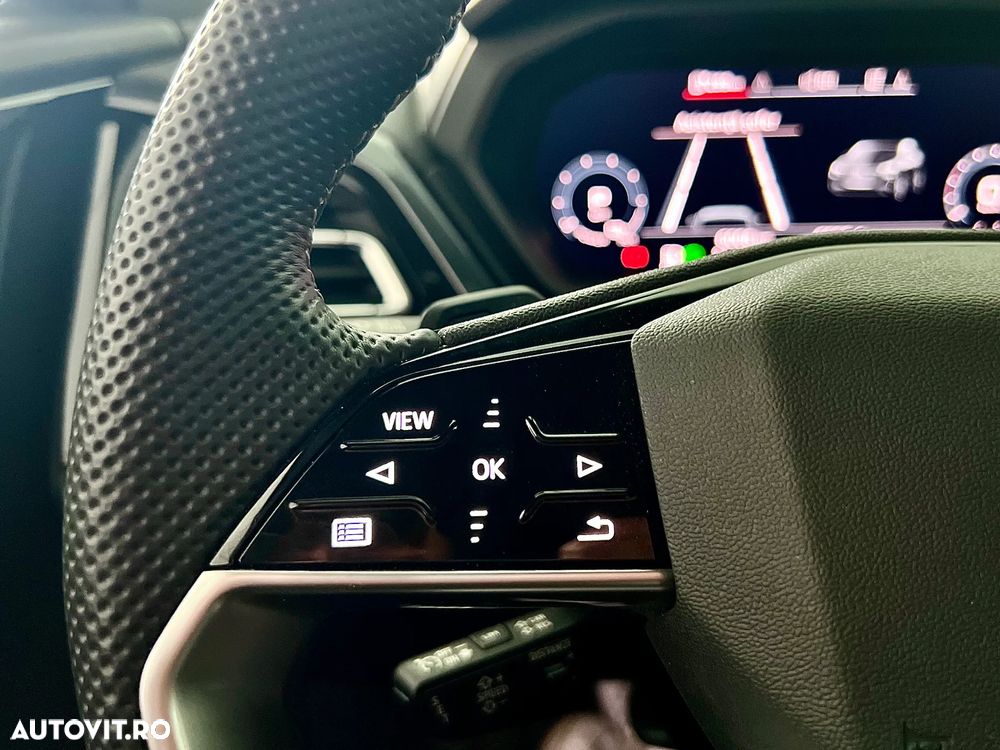 Audi Q4 50 quattro - 13