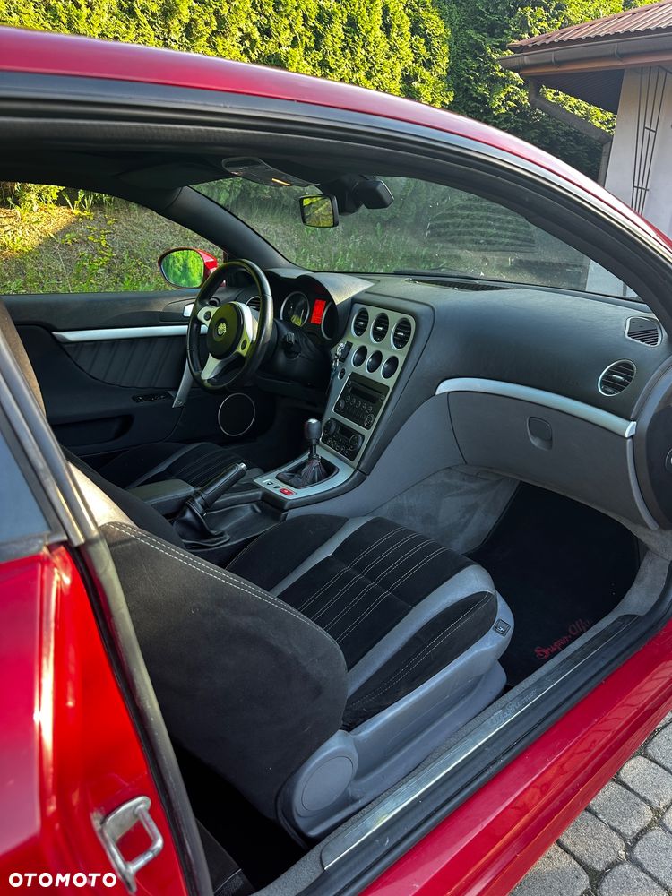 Alfa Romeo Brera 2.4JTDM - 10