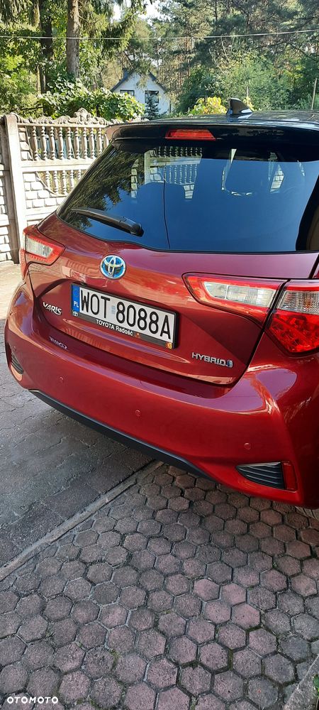 Toyota Yaris Hybrid 100 Selection Passion - 8