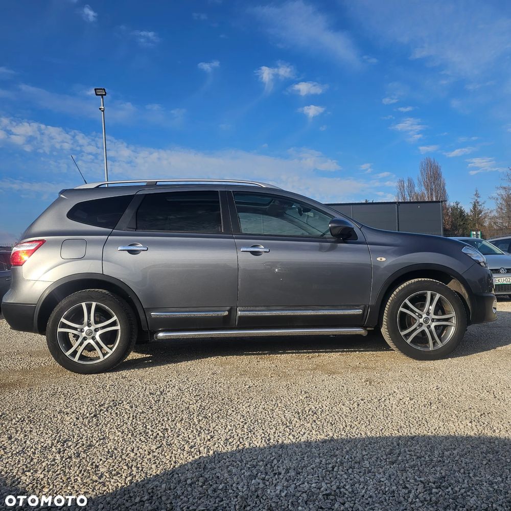 Nissan Qashqai+2 - 3