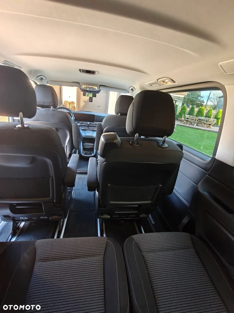 Mercedes-Benz Klasa V 250 d Avantgarde 9G-Tronic (długi) - 18