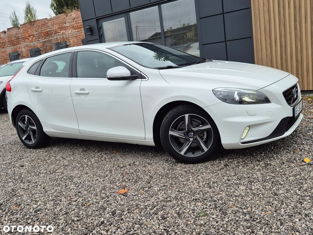 Volvo V40 D2 RDesign - 17